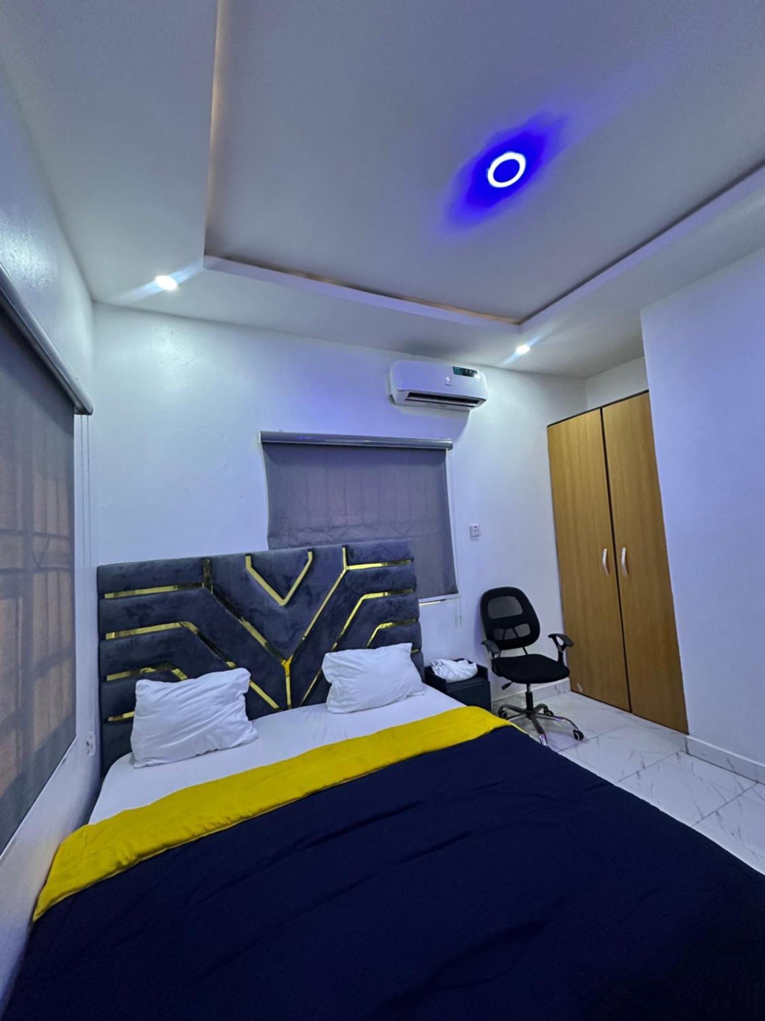 Апартаменты 1bedroom Flat At Magnanimous Ogudu